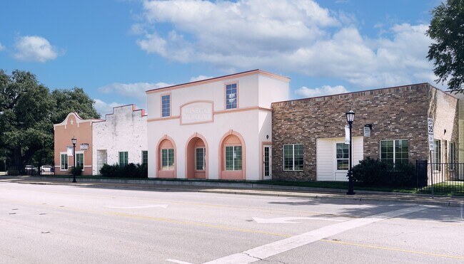 More details for 101 Fannin Ave, Round Rock, TX - Office/Retail for Lease