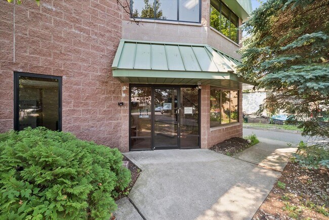 Plus de détails pour 144 12th St, Piscataway, NJ - Local d'activités à louer