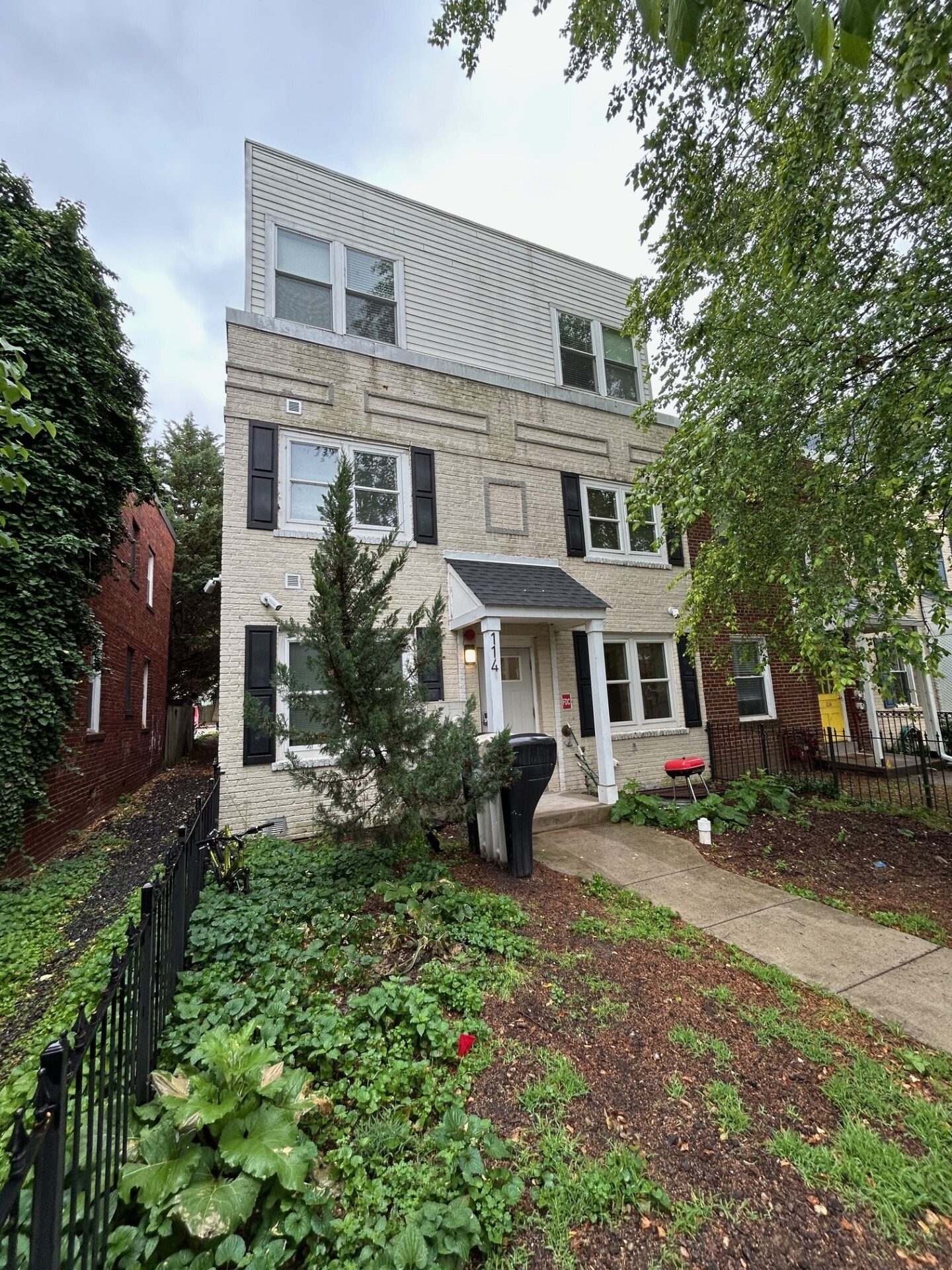114 O St SW, Washington, DC à vendre Photo du bâtiment- Image 1 de 2
