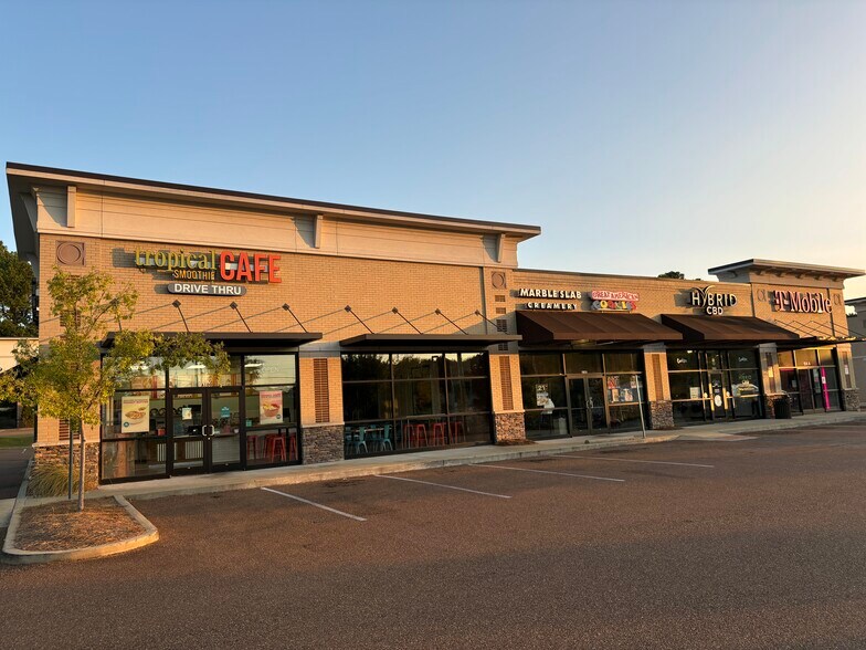 1801 Jackson Ave W, Oxford, MS à louer - Photo du bâtiment - Image 3 de 12