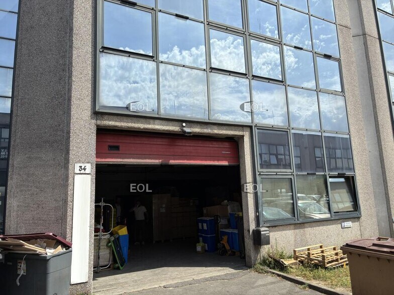 Industrial in Vitry Sur Seine for lease - Building Photo - Image 1 of 6