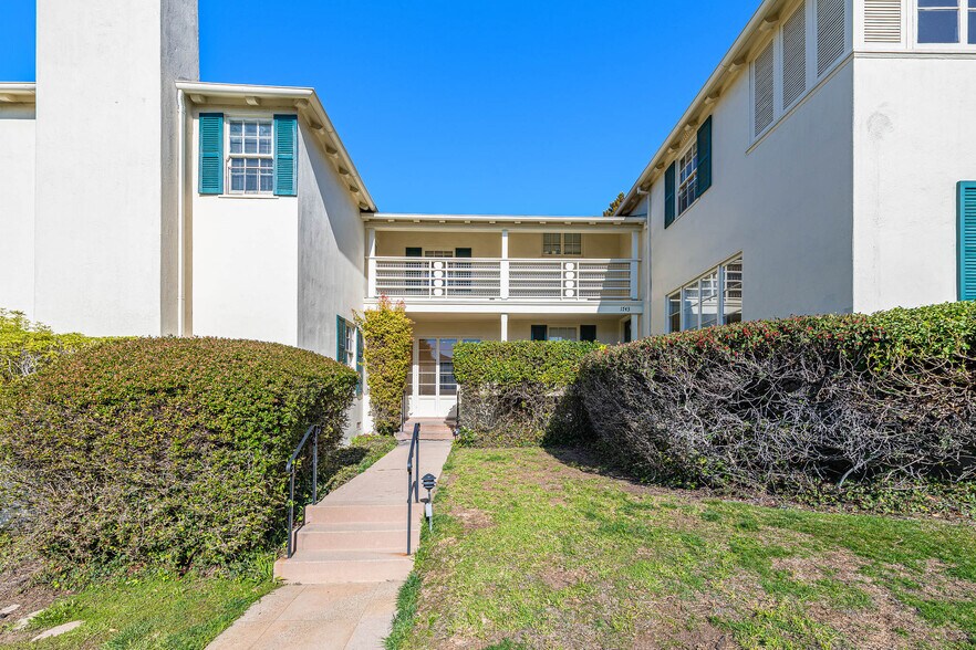 1739 Spruce St, Berkeley, CA à vendre - Photo du bâtiment - Image 3 de 12