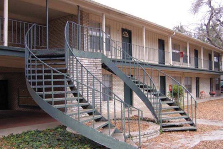 5909-5910 Royalgate Dr, San Antonio, TX à vendre - Photo du bâtiment - Image 2 de 27