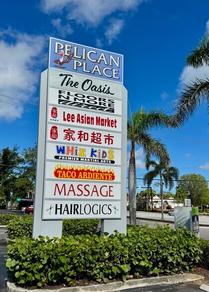 1024-1064 Pine Ridge Rd, Naples, FL à louer - Photo du bâtiment - Image 3 de 11