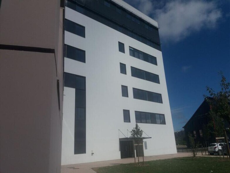 Office in Échirolles for sale - Building Photo - Image 1 of 3