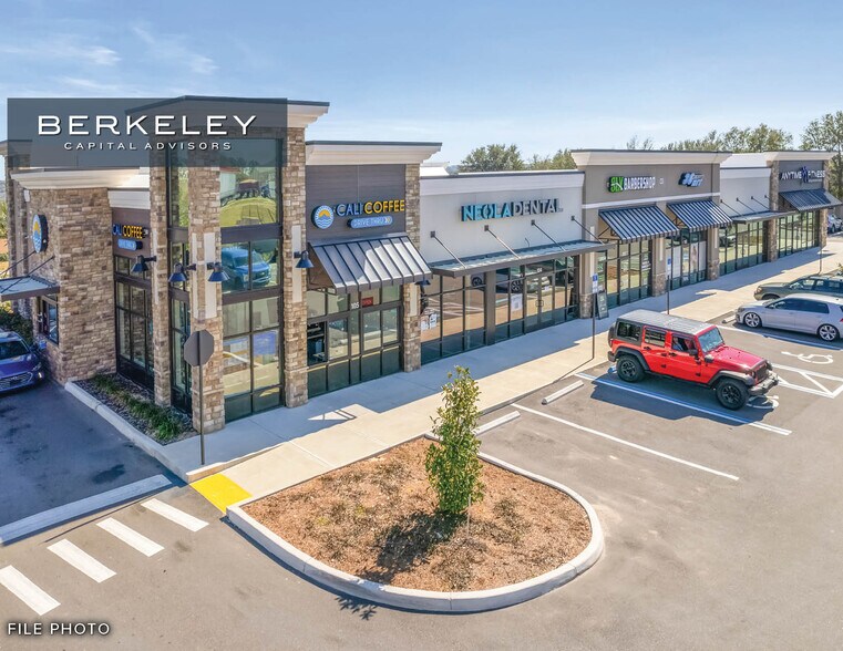 825 S US Highway 27, Minneola, FL à vendre - Photo du bâtiment - Image 2 de 4