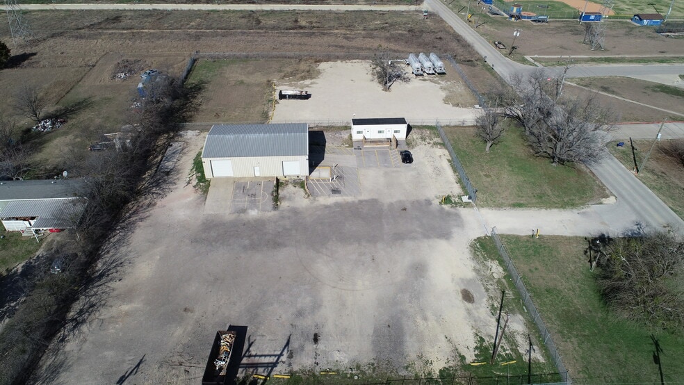 732 County Road 214, Venus, TX à louer - Aérien - Image 3 de 5