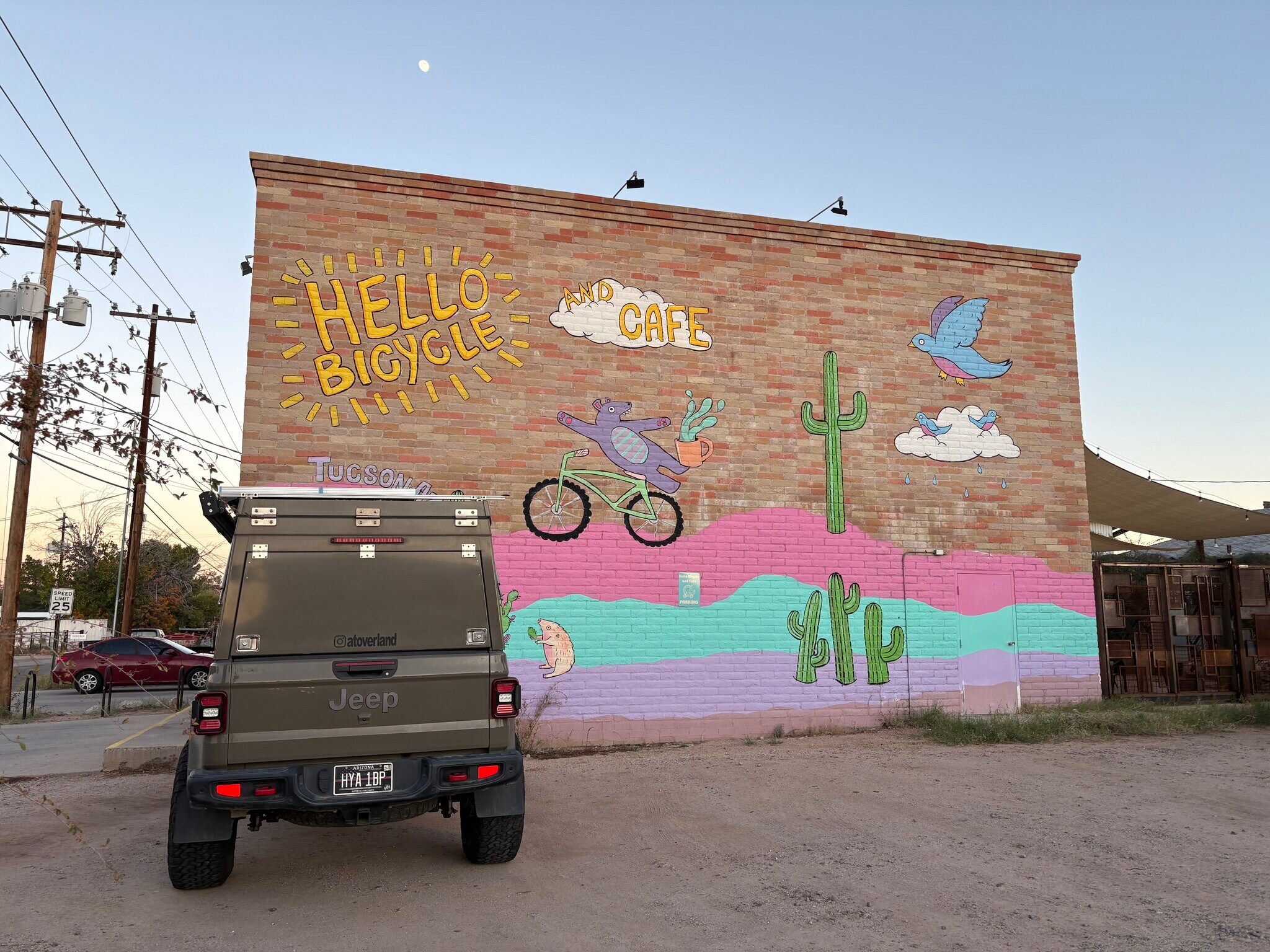 3702 E Hardy Dr, Tucson, AZ à vendre Photo principale- Image 1 de 43