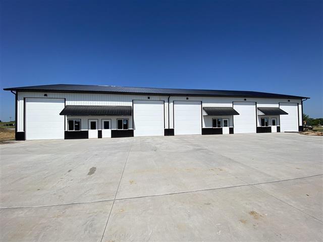 1650 Willow Creek Dr, Iowa City, IA à vendre Photo du bâtiment- Image 1 de 3