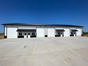 1650 Willow Creek Dr, Iowa City, IA à vendre Photo du bâtiment- Image 1 de 3