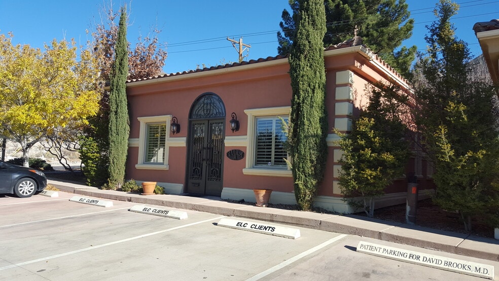 154 N Festival Dr, El Paso, TX for sale - Building Photo - Image 2 of 39