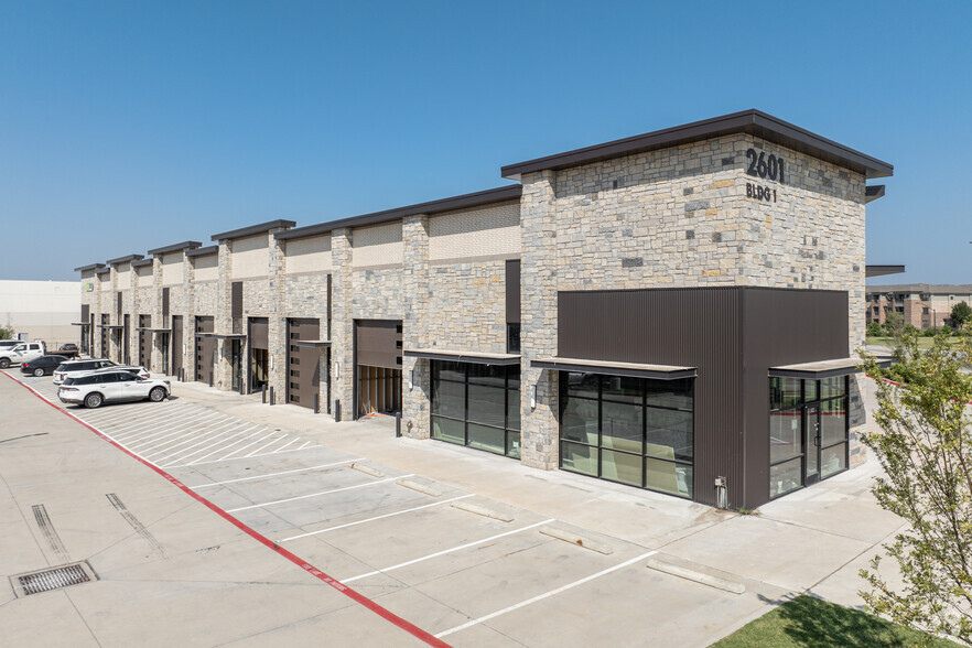 2601 TX-121, Lewisville, TX for lease - Building Photo - Image 3 of 11