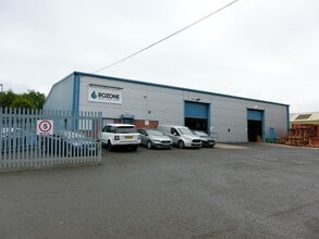 Queen St, Darlaston for lease Building Photo- Image 1 of 2