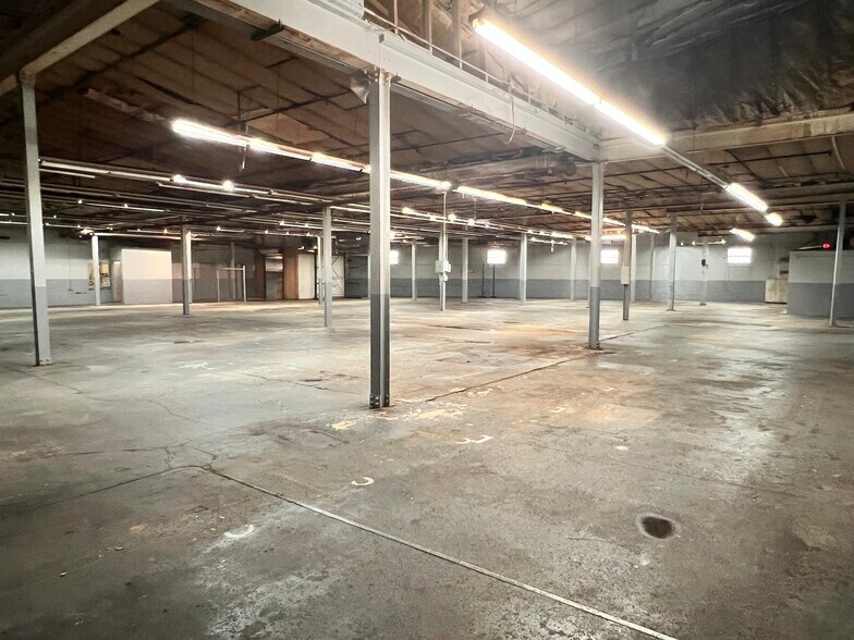 21 Saw Mill River Rd, Yonkers, NY à louer - Photo intérieure - Image 3 de 8