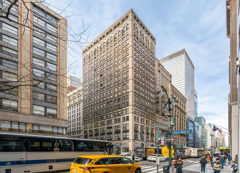 286 Madison Ave, New York, NY for lease - Primary Photo - Image 1 of 5