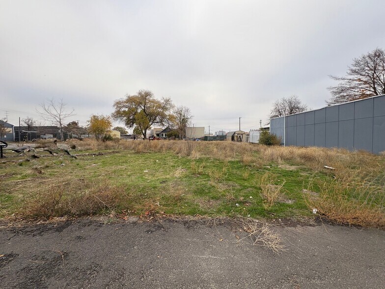 1805 E Riverside Ave, Spokane, WA for sale - Building Photo - Image 2 of 2