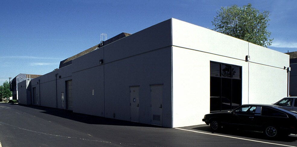 1590 N Batavia St, Orange, CA à vendre - Autre - Image 2 de 4