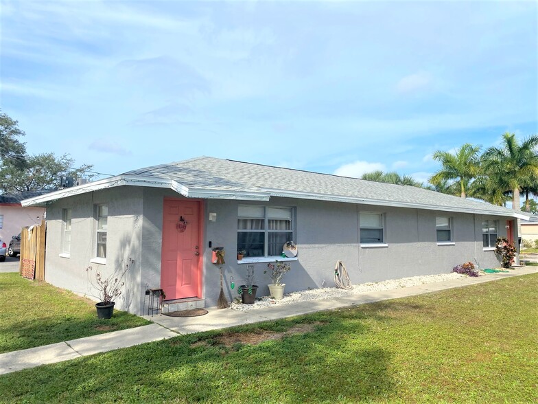 359 50th Ave N, Saint Petersburg, FL for sale - Building Photo - Image 1 of 1