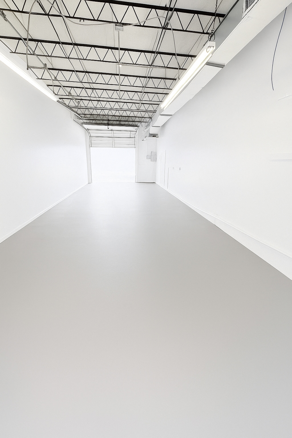 3557-3563 NW 9th Ter, Oakland Park, FL for lease Interior Photo- Image 1 of 8