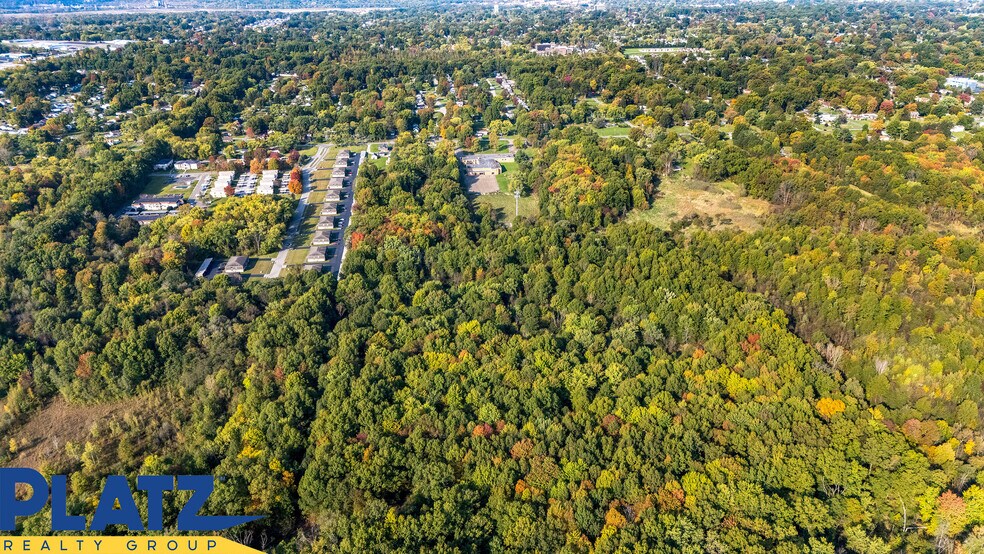 907 North Rd, Warren, OH à vendre - Photo du bâtiment - Image 2 de 8