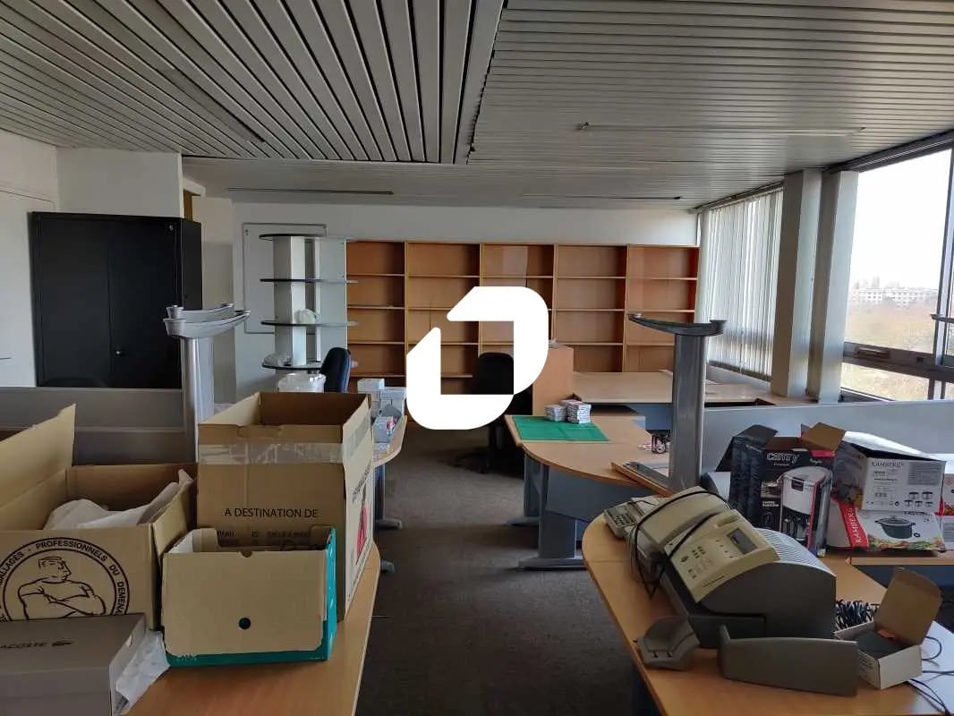 87 Route De Grigny, Ris-Orangis for lease Building Photo- Image 1 of 13