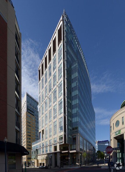 500 Exchange St, Providence, RI à louer - Photo du bâtiment - Image 3 de 14