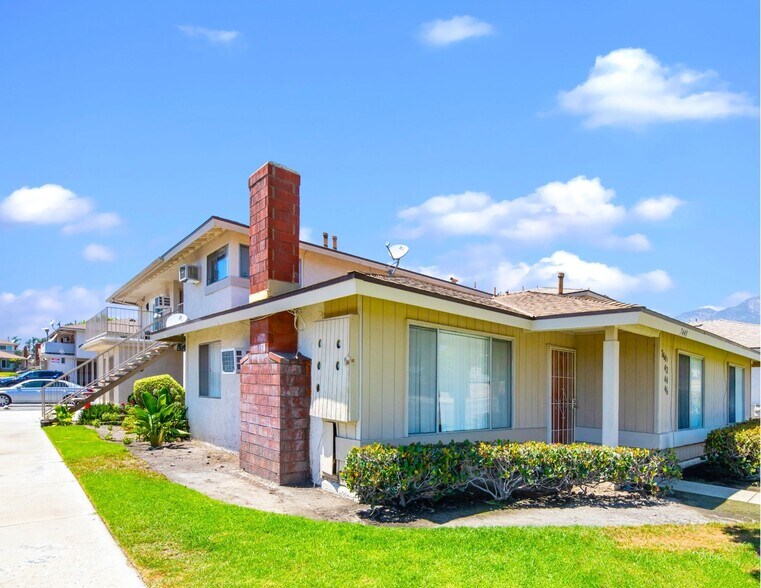7440-7446 Carnelian St, Rancho Cucamonga, CA à vendre - Photo du bâtiment - Image 3 de 48