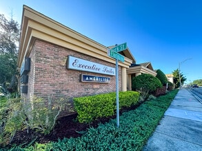 1102 S Florida Ave, Lakeland, FL for lease Interior Photo- Image 1 of 31