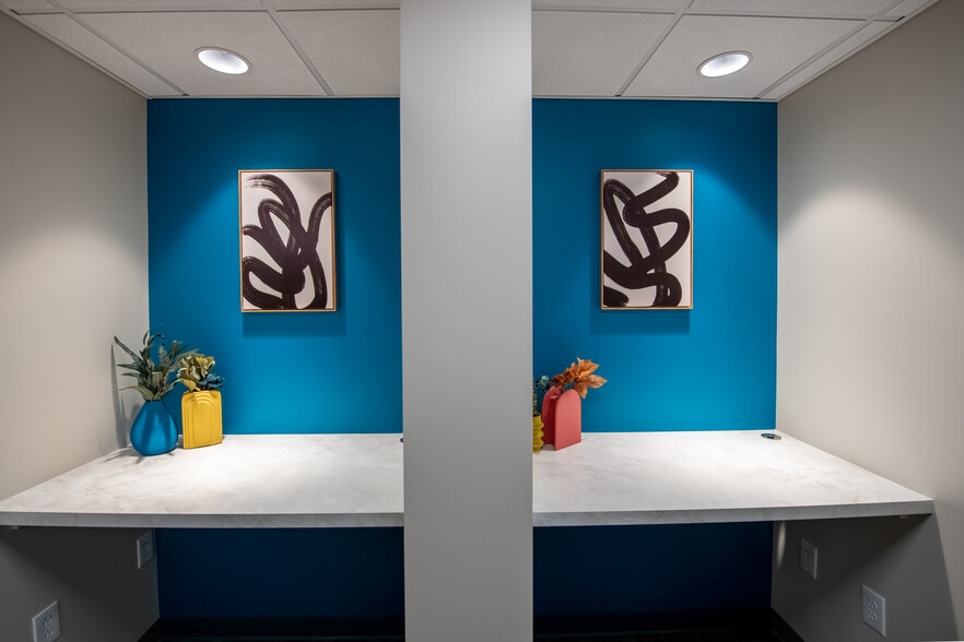170 North Henderson Rd, King Of Prussia, PA for lease - Interior Photo - Image 2 of 18