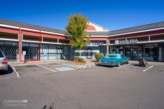 7901-8001 SE Powell Blvd, Portland, OR for lease Interior Photo- Image 1 of 1