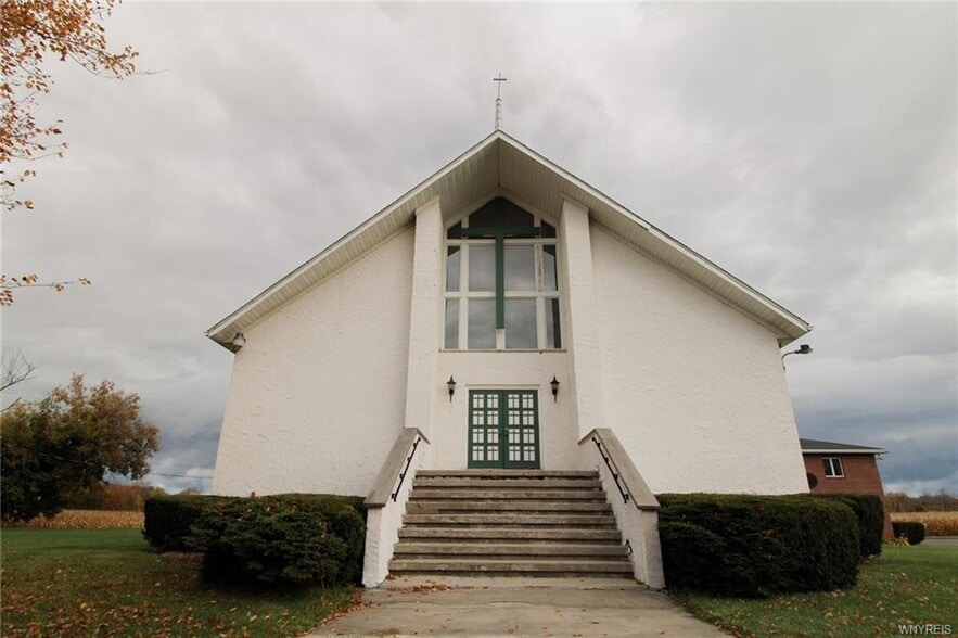 16789 Kenmore Rd, Kendall, NY for sale - Building Photo - Image 3 of 49