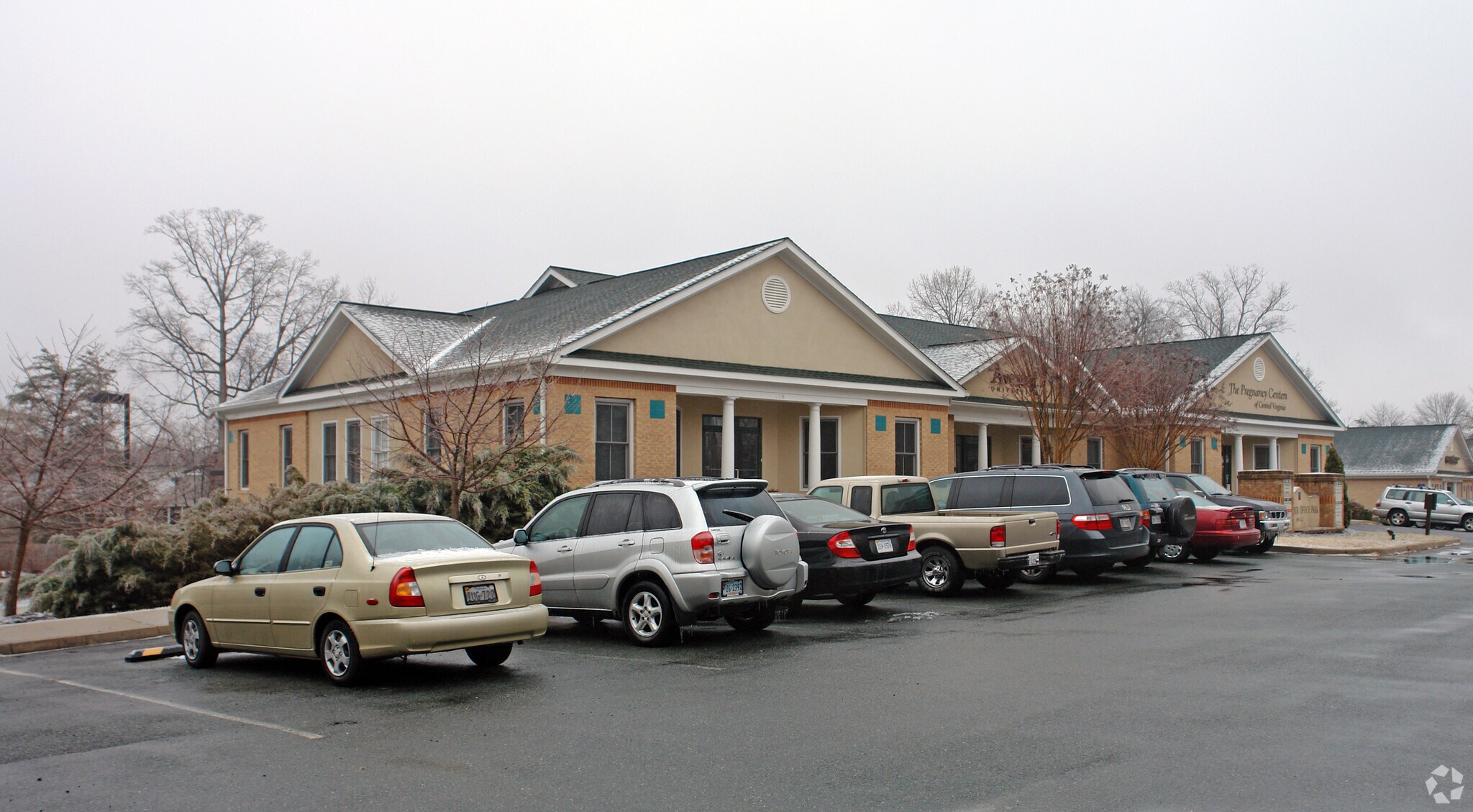 1420-1428 Greenbrier Pl, Charlottesville, VA à vendre Photo du bâtiment- Image 1 de 1