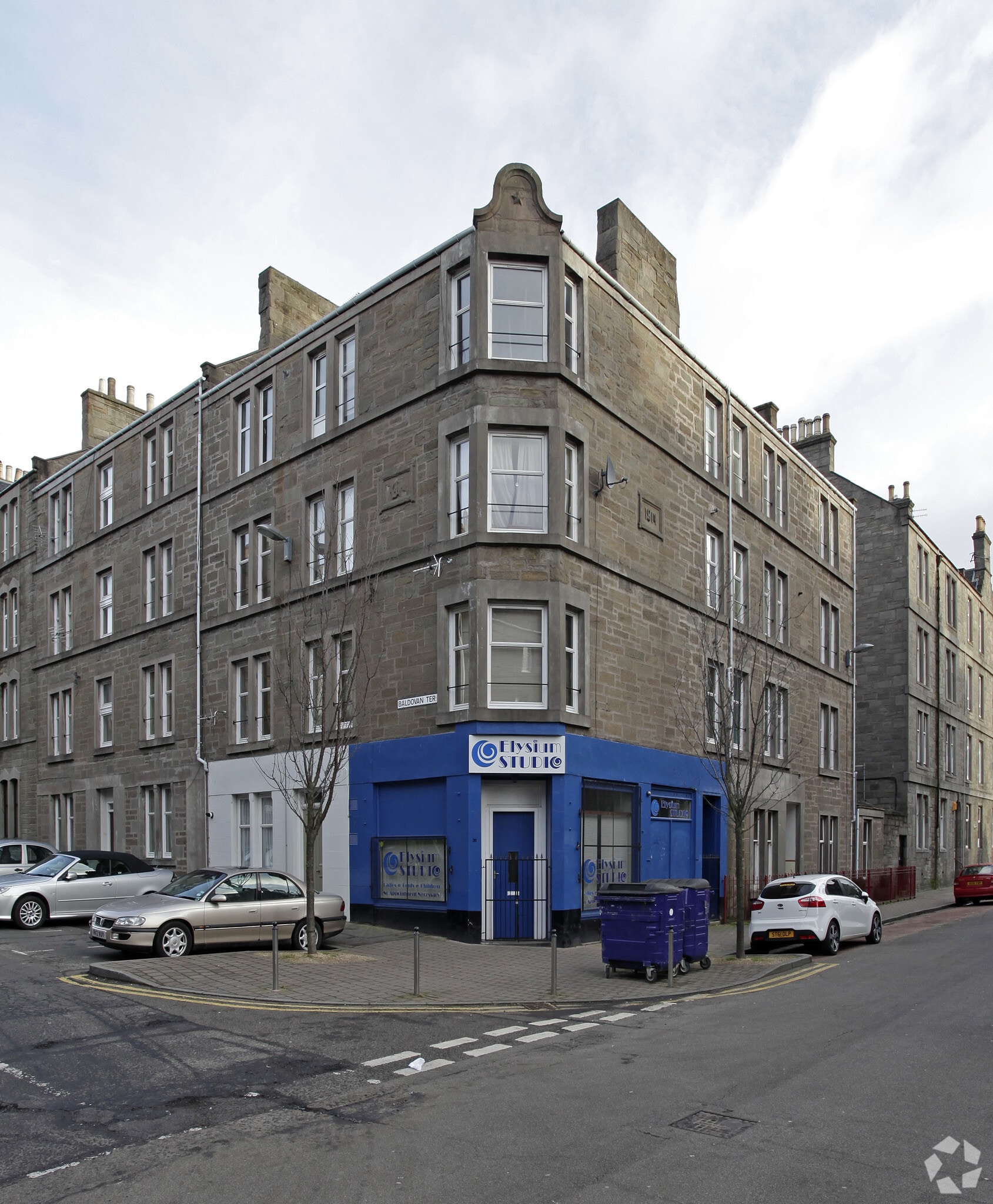 30-32 Park Av, Dundee for lease Primary Photo- Image 1 of 4
