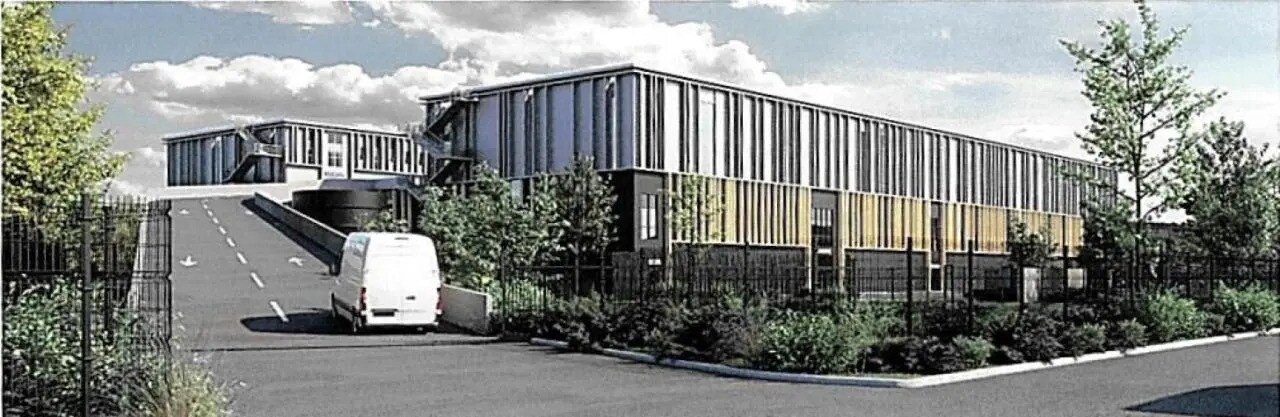 Flex in Marseille for lease Building Photo- Image 1 of 7