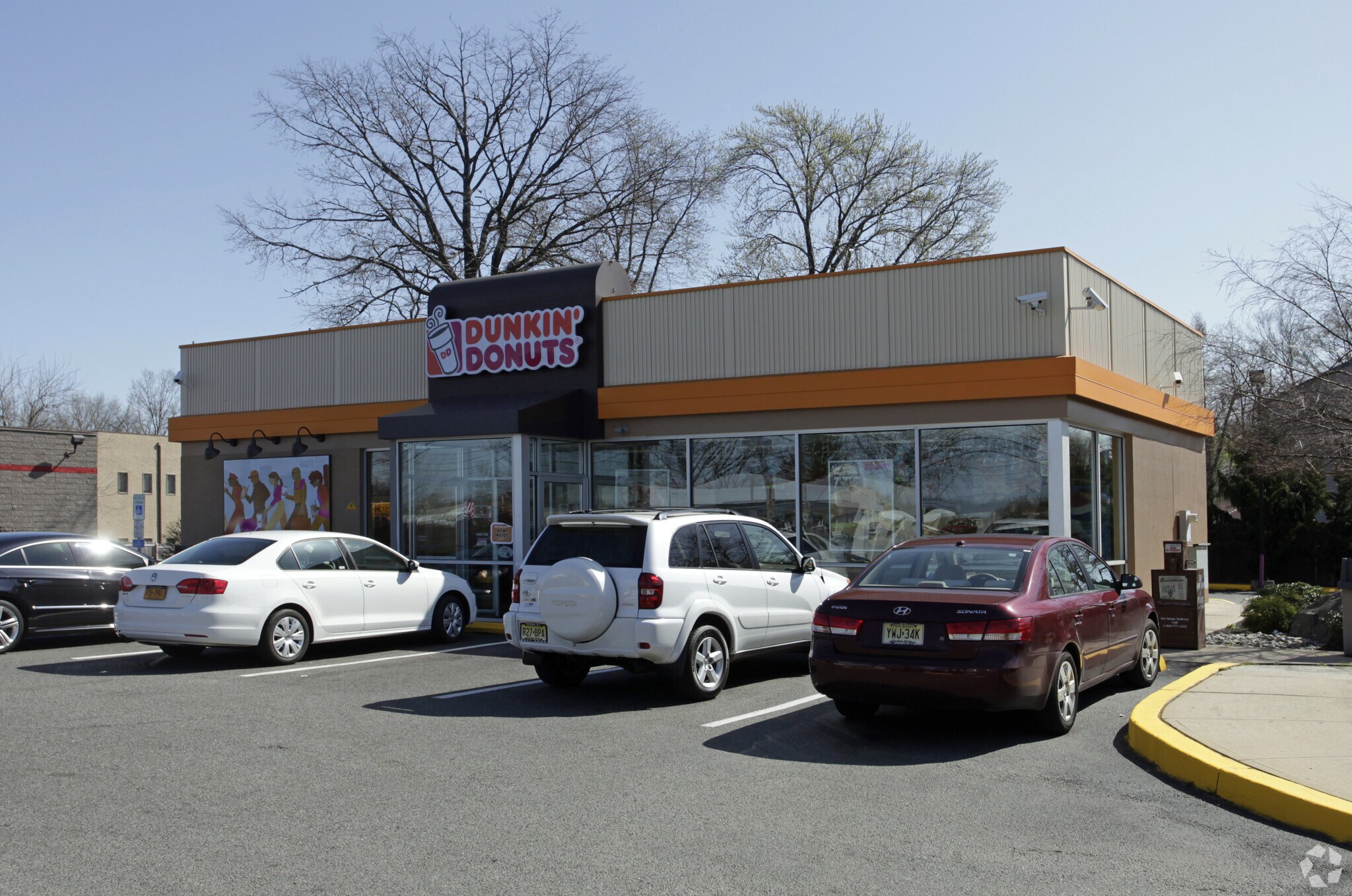 1360 St Georges Ave, Avenel, NJ for lease Primary Photo- Image 1 of 3