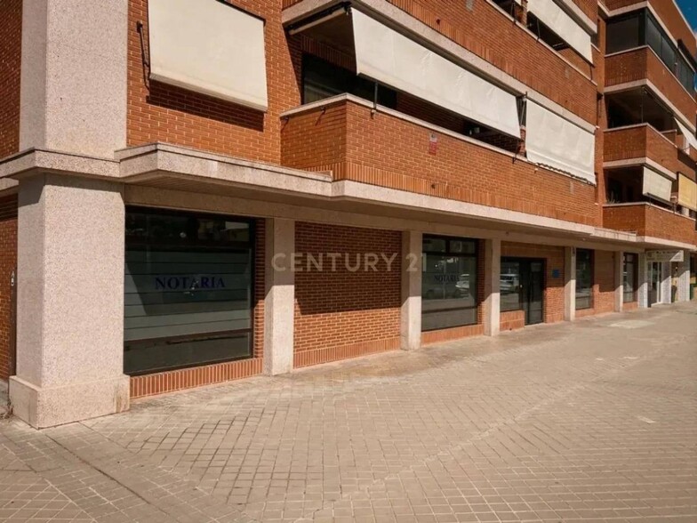 Office/Retail in Pozuelo de Alarcón, Madrid for lease - Building Photo - Image 2 of 5