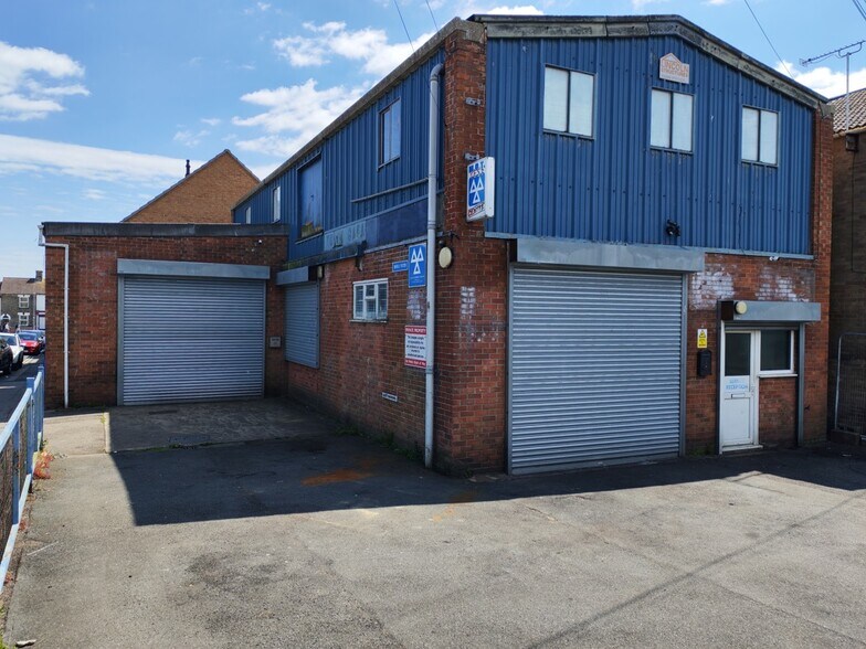 Wollaston Road Rd, Lowestoft à louer - Photo du bâtiment - Image 1 de 4