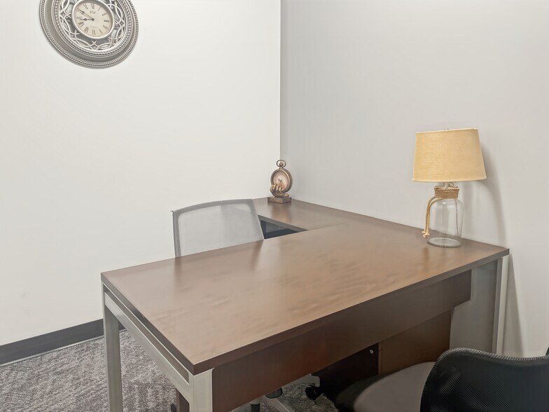 16427 N Scottsdale Rd, Scottsdale, AZ à louer - Photo du bâtiment - Image 3 de 18