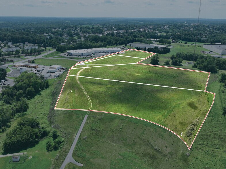 Legacy Dr, Hampstead, MD à vendre - Photo du bâtiment - Image 2 de 8