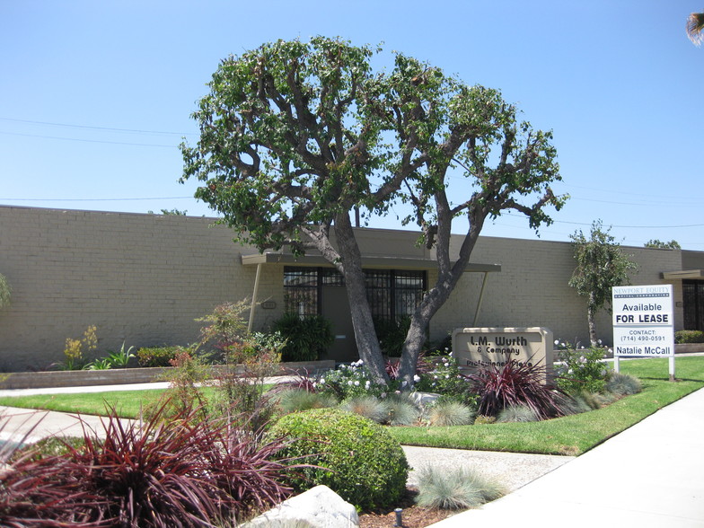 621-631 S Manchester Ave, Anaheim, CA for sale - Primary Photo - Image 1 of 1