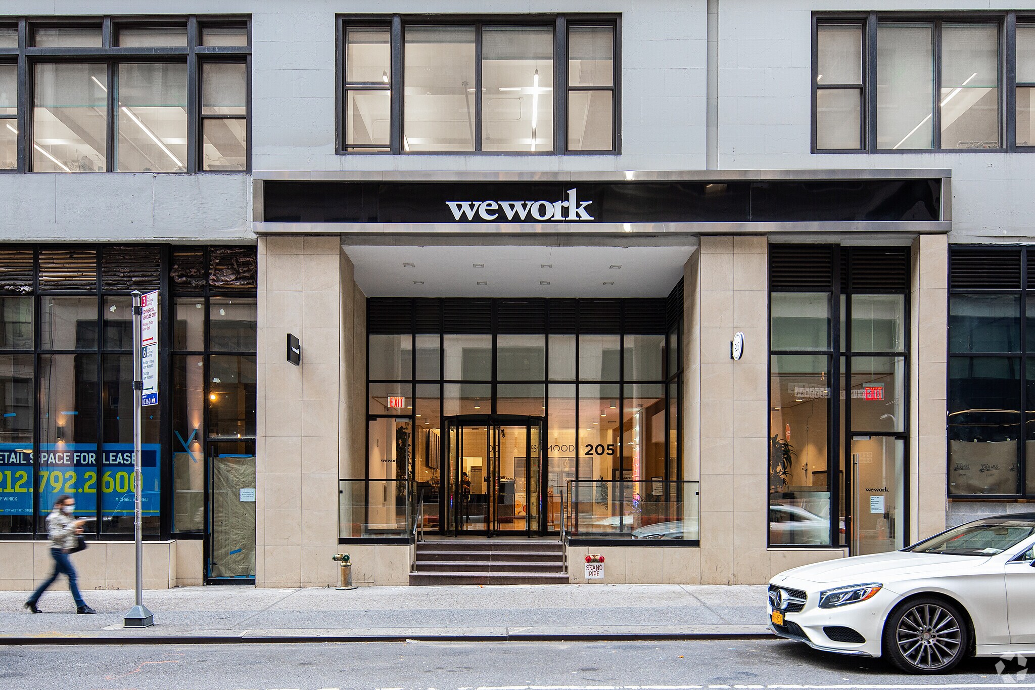 500 7th Ave, New York, NY à louer Photo du bâtiment- Image 1 de 32