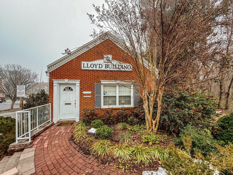 89 Duke St, Prince Frederick, MD à louer - Photo du bâtiment - Image 2 de 18