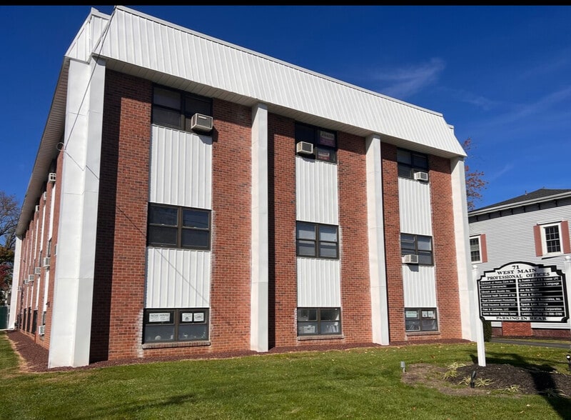 71 W Main St, Freehold, NJ for lease - Building Photo - Image 2 of 10