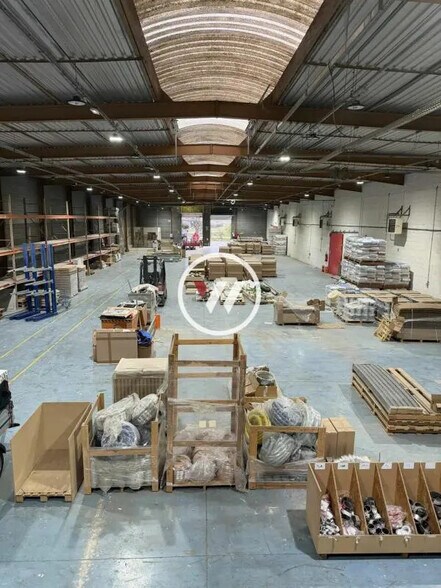 Industriel dans Gonesse à louer - Photo intérieure - Image 2 de 10