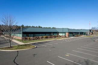 More details for 1690 New Britain Ave, Farmington, CT - Office for Sale