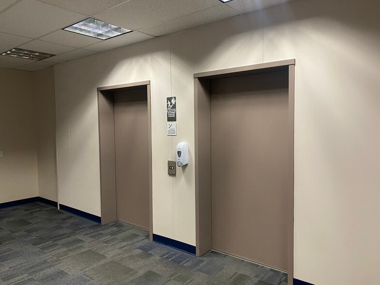 175 Pine St, Williamsport, PA for lease - Interior Photo - Image 3 of 16