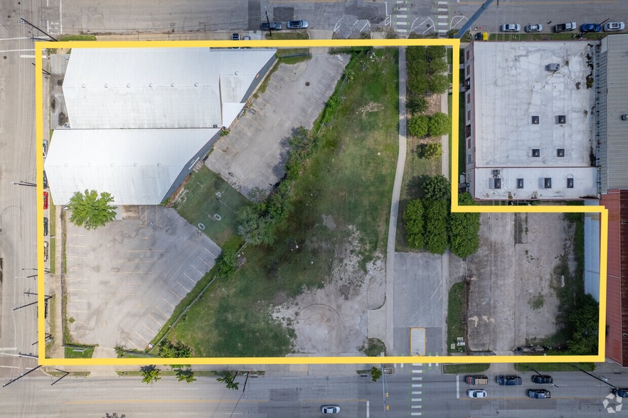 815 Emancipation Ave, Houston, TX for lease - Building Photo - Image 2 of 33