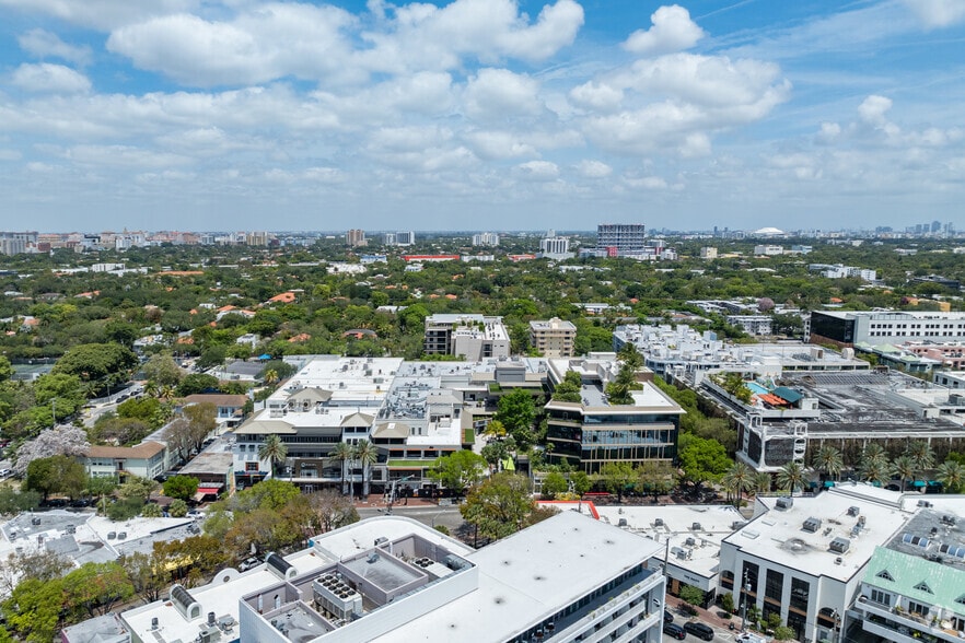 3059 Grand Ave, Coconut Grove, FL for lease - Aerial - Image 3 of 5