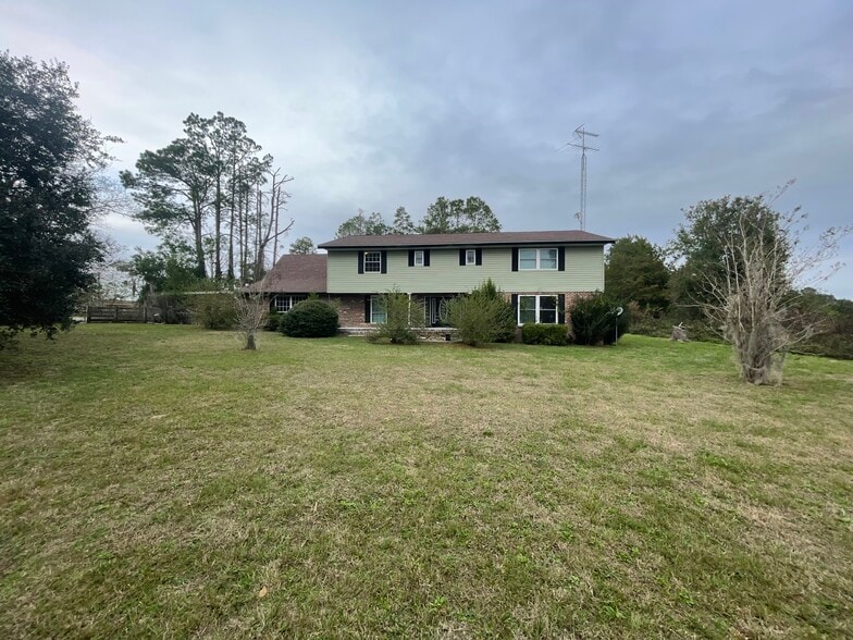 135 SE Horace Witt Way, Lake City, FL for sale - Building Photo - Image 2 of 10