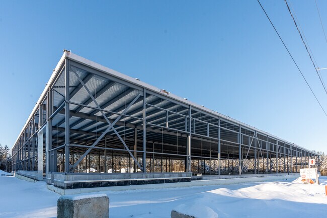 Plus de détails pour Rue Des Cordiers, Lévis, QC - Industriel à louer